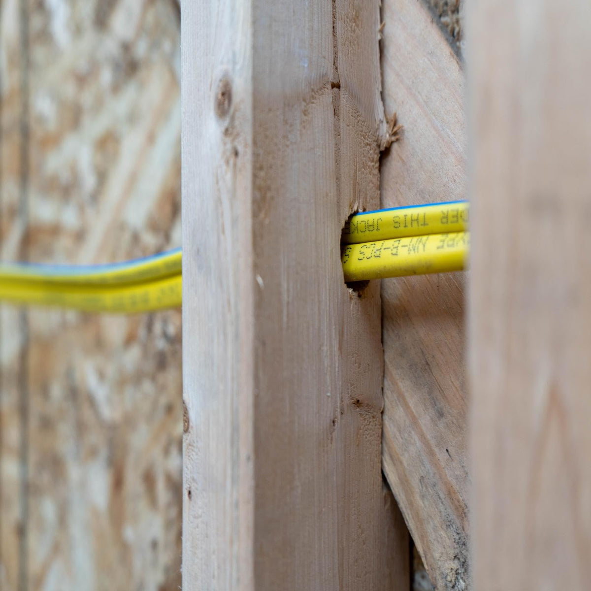 25' 10/3 with ground Indoor Electrical Wire B63909