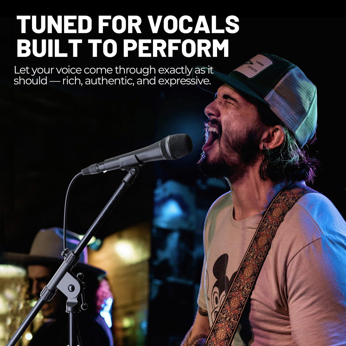 Supercardioid Dynamic Vocal Microphone with XLR Cable T97470