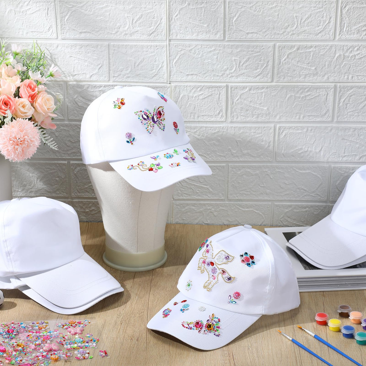 30 Pcs White Blank Adjustable Baseball Caps with Acrylic Paint Brushes K6253